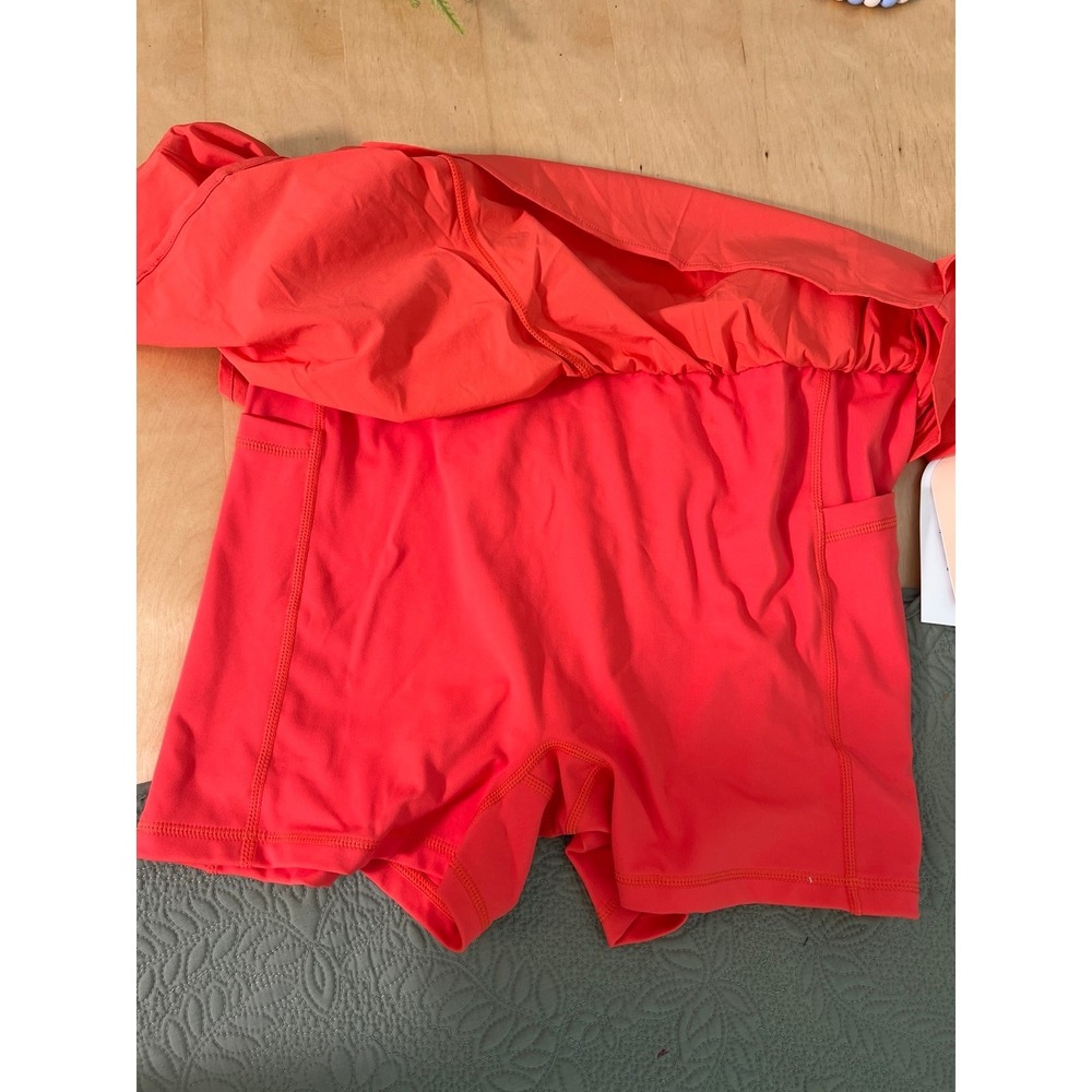 Blogilates Ruffle Athletic Shorts Size L NWT - Picture 6 of 6